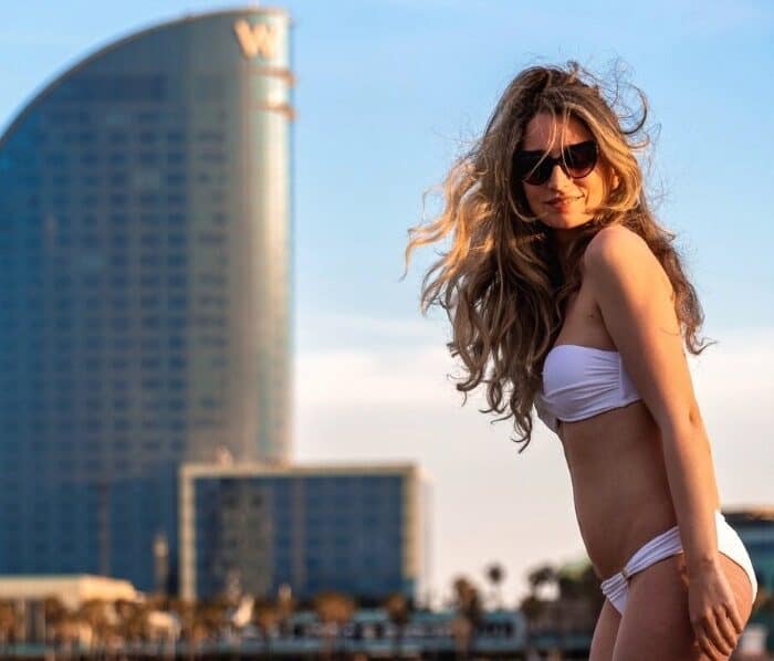 lugares visitar barcelona con chica